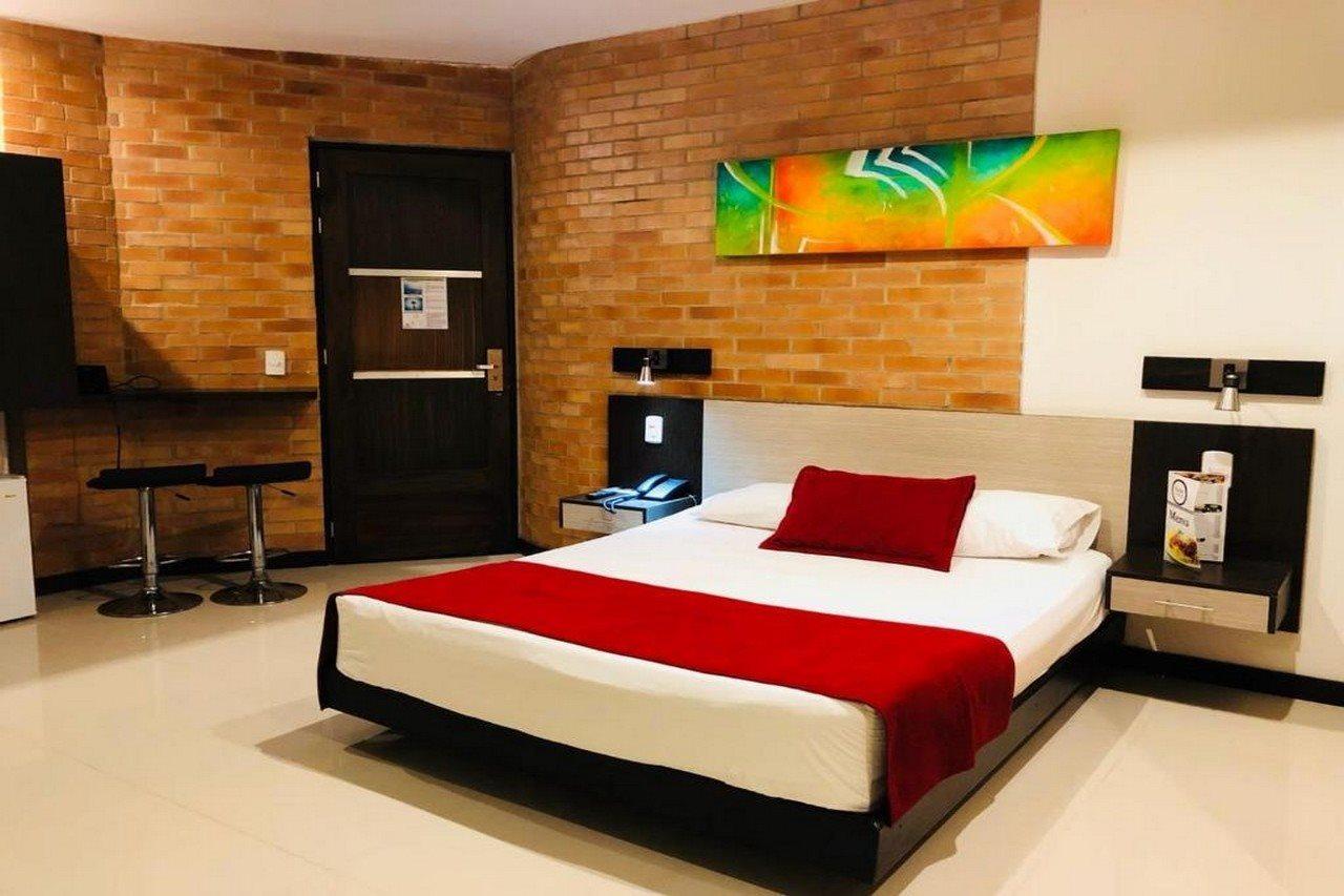Hotel Toscana Oriente ريونيغرو المظهر الخارجي الصورة