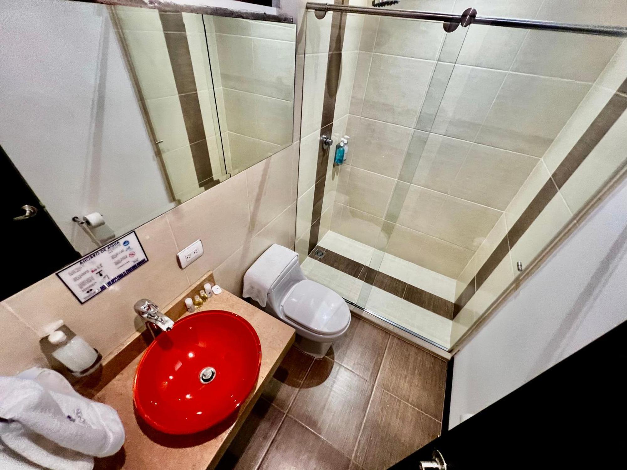 Hotel Toscana Oriente ريونيغرو المظهر الخارجي الصورة